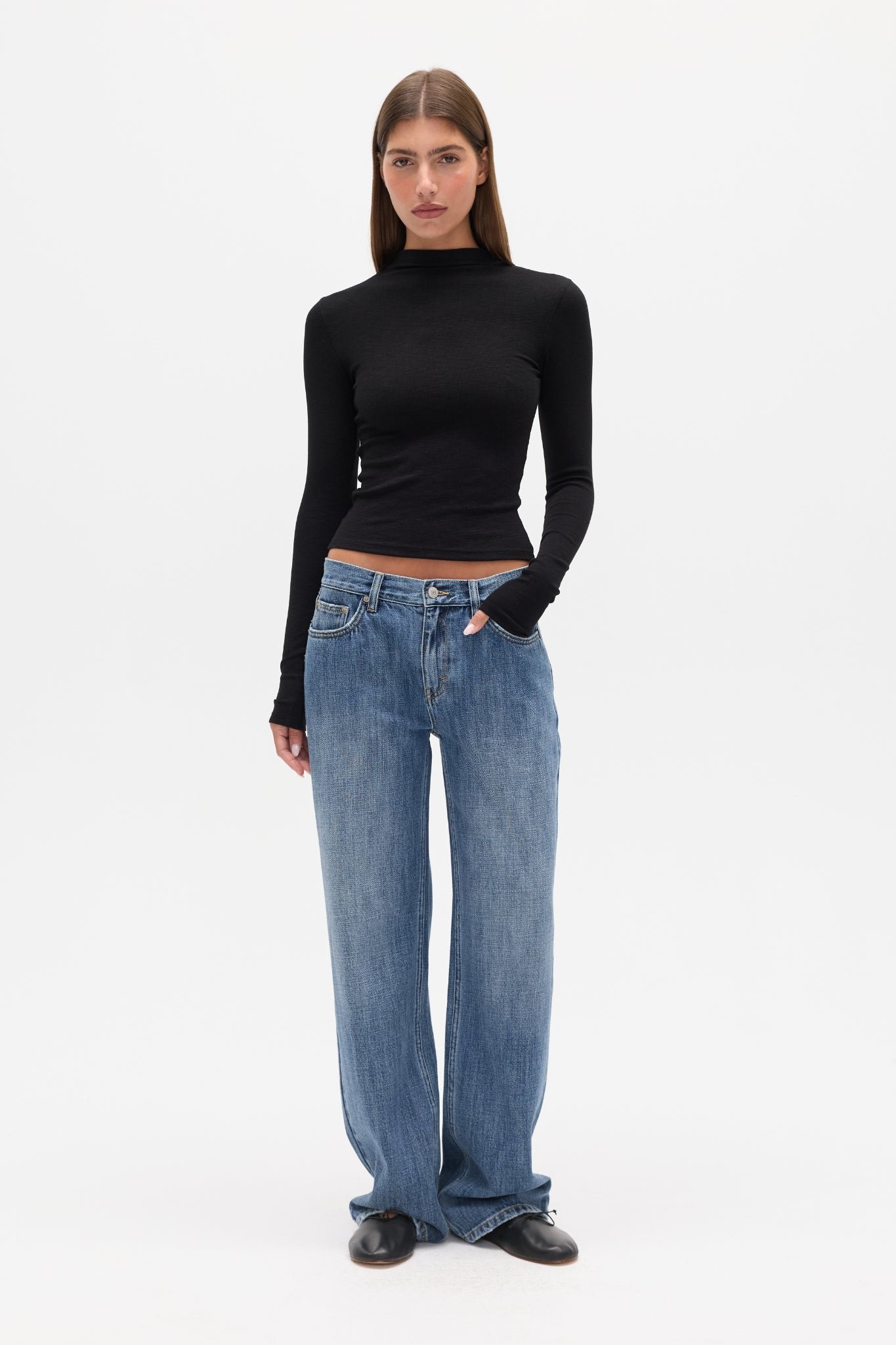 LUMI LONG SLEEVE - BLACK 1