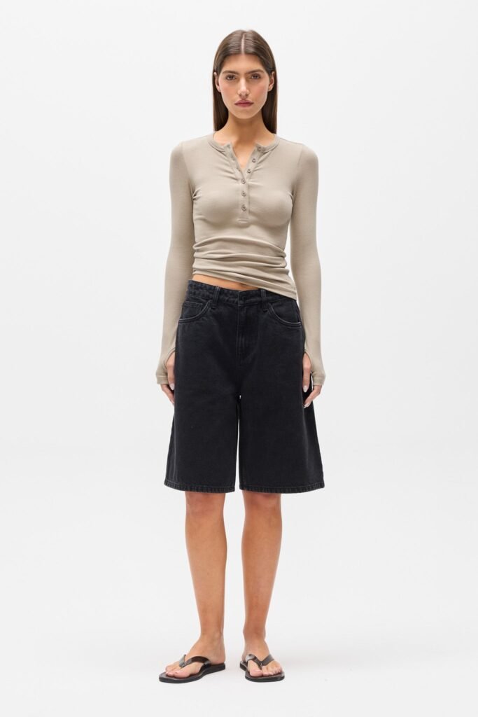 CLYDE SHORT - BACKSTAGE BLACK 1