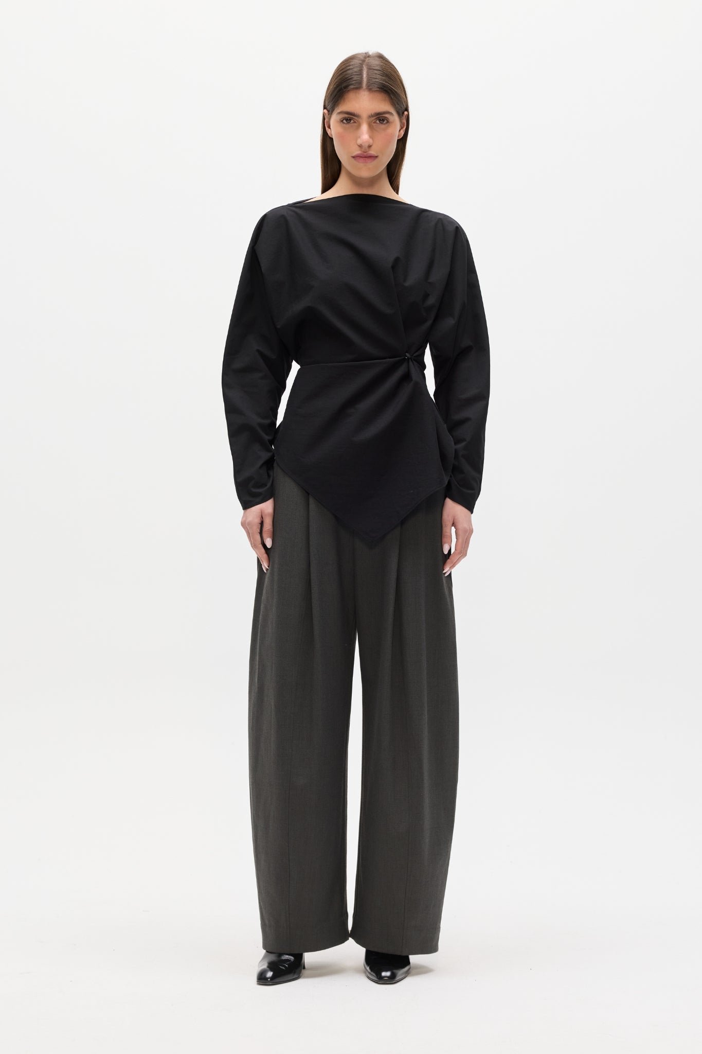 HALTHEA TOP - BLACK 1
