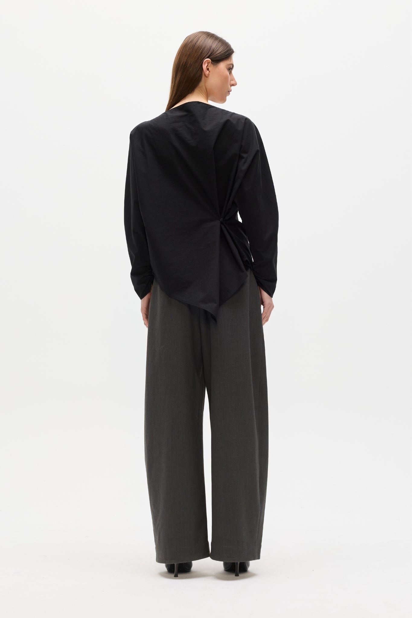 HALTHEA TOP - BLACK 5