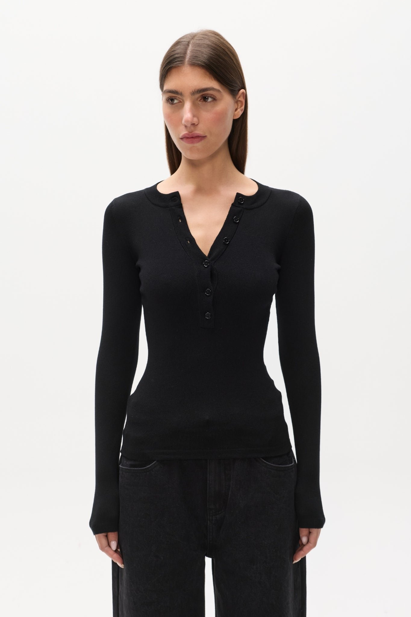 ORIEN LONGSLEEVE - BLACK 3